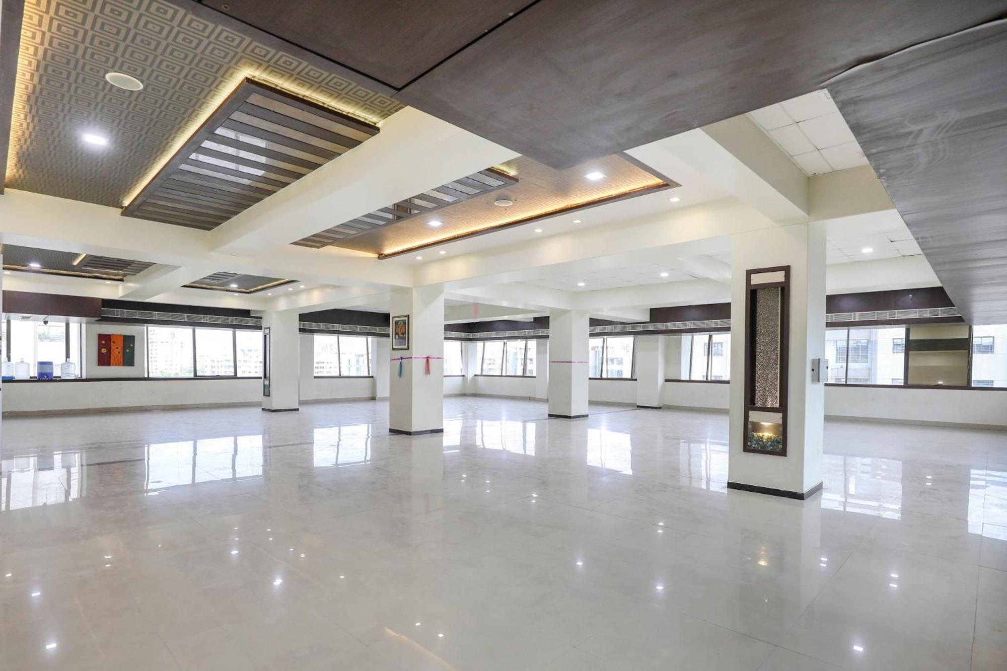 Collection O Shyam Vatika Banquet And Rooms سورات المظهر الخارجي الصورة