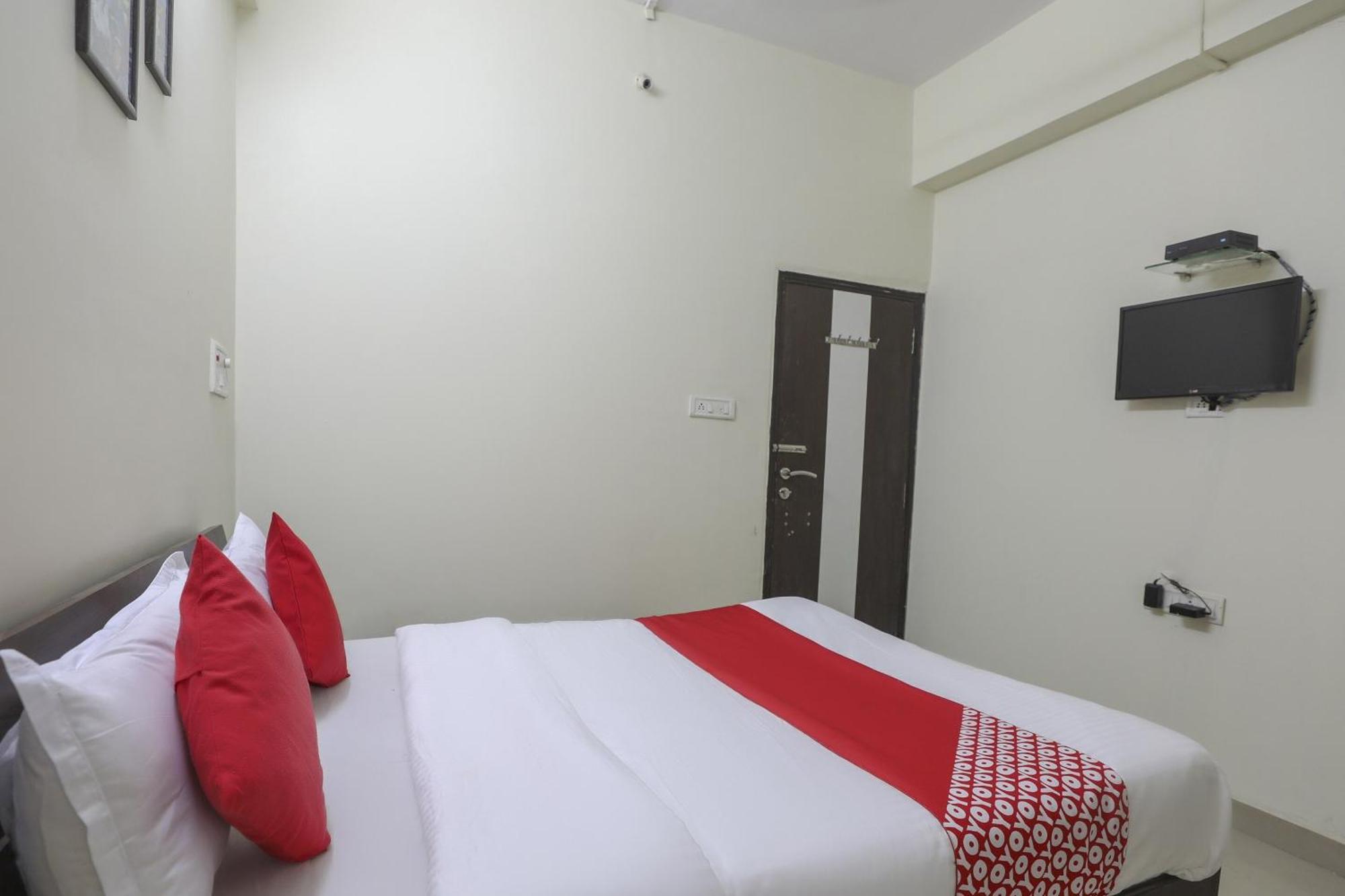 Collection O Shyam Vatika Banquet And Rooms سورات المظهر الخارجي الصورة